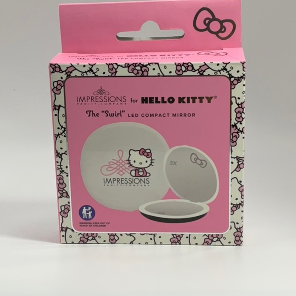 Hello Kitty LED Compact Mirror